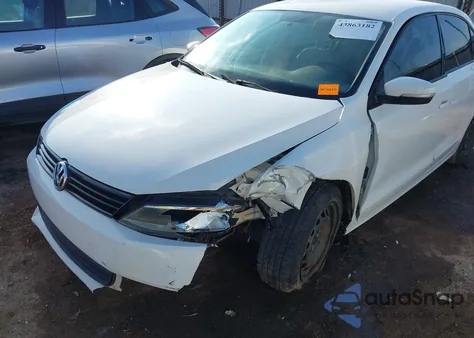 2011 Volkswagen Jetta 2.5L Se z USA, uszkodzony, nr VIN 3VWDX7AJ8BM394728